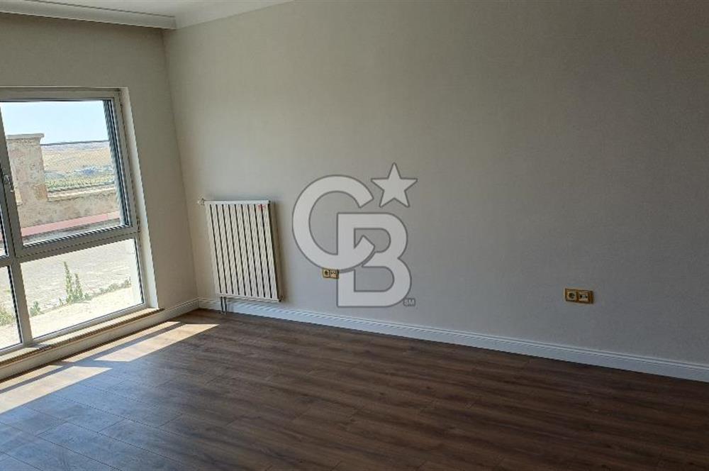 İncek'te Satılık 2+1 Havuzlu Site İçi Lüks Daire