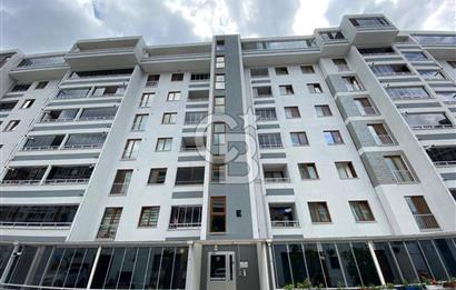 YILDIZ KONUTLARINDA ARA KAT MANZARALI 3+1 SATILIK DAİRE