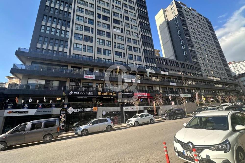 Finans Merkezine 600m 7/24 Güvenlikli Manzaralı Modern Şık