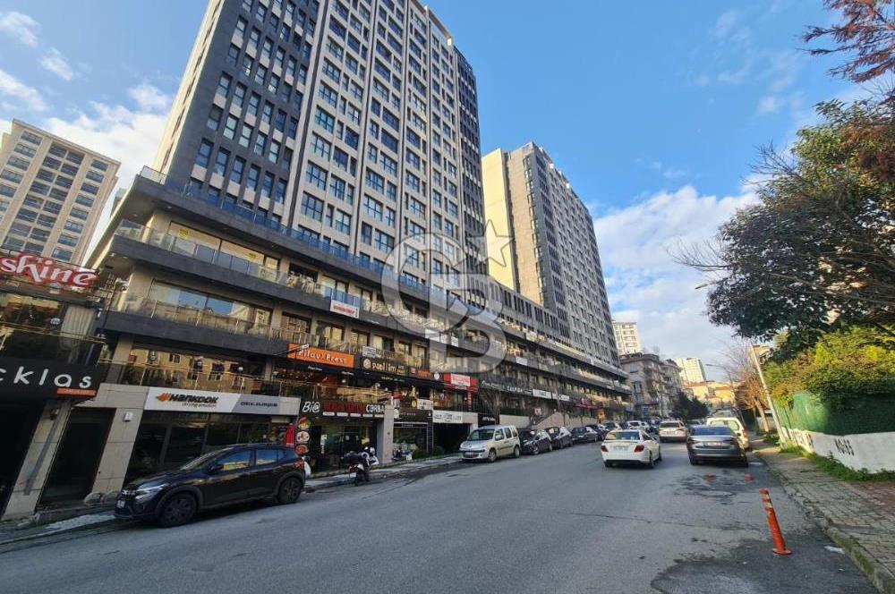 Finans Merkezine 600m 7/24 Güvenlikli Manzaralı Modern Şık