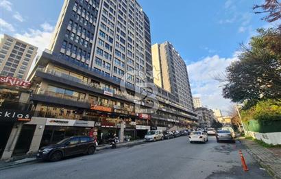 Finans Merkezine 600m 7/24 Güvenlikli Manzaralı Modern Şık