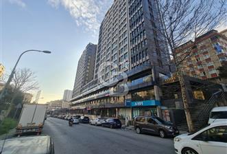Finans Merkezine 600m 7/24 Güvenlikli Manzaralı Modern Şık - 5 - 368239