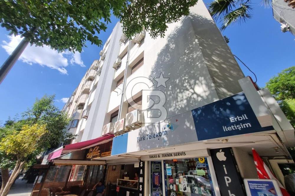 Alsancak Merkezi Konumda 1+1 Arakat Daire