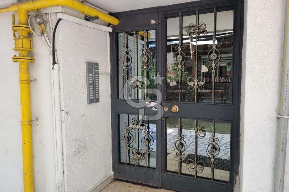 Alsancak Merkezi Konumda 1+1 Arakat Daire