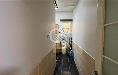 Bayraklı Mansuroğlu'nda 160 m² Full Tadilatlı Doğalgazlı Kiralık Dükkan
