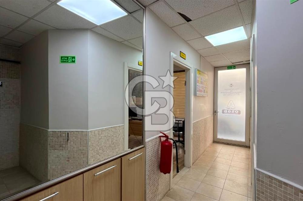 Bayraklı Mansuroğlu'nda 160 m² Full Tadilatlı Doğalgazlı Kiralık Dükkan