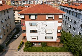 KADIKÖY İKBALİYE'DE ACIBADEM CADDESİ'NE YAKIN 3+1 - 1 - 368266