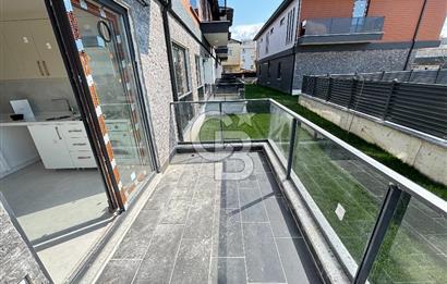 BAŞİSKELE SAHİLDE HARİKA KONUMDA KİRALIK 3+1 LÜKS VİLLA