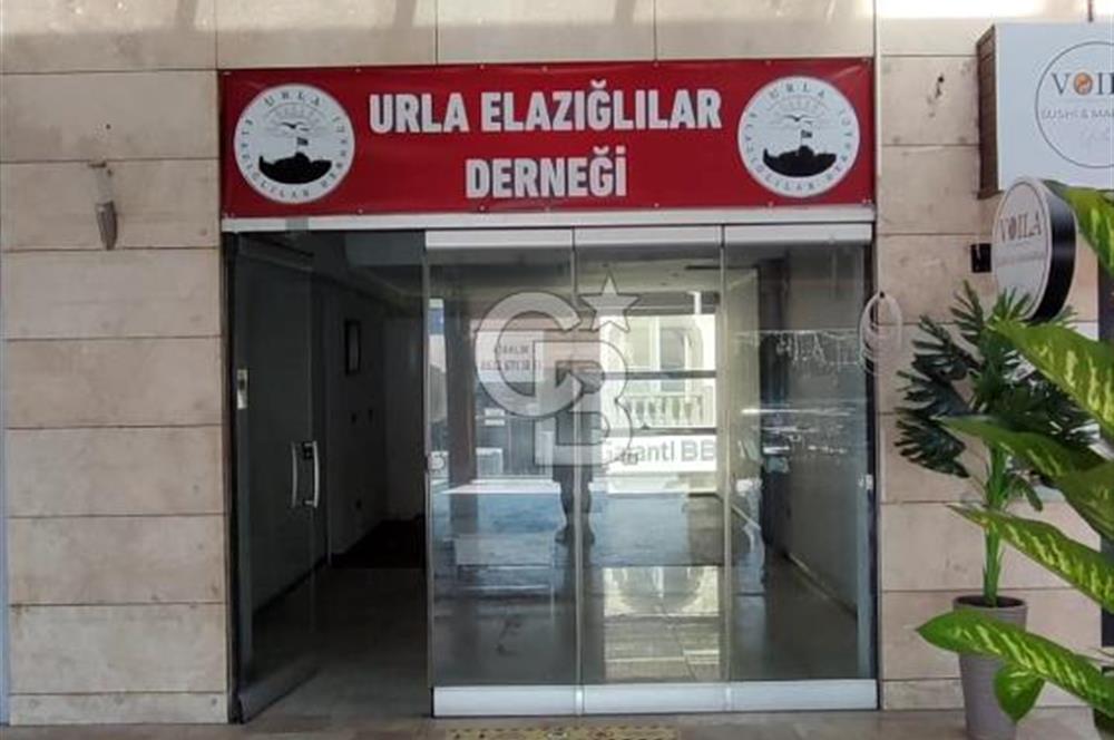 URLA MEYDAN AVM DE KİRALIK DÜKKAN / MAĞAZA / OFİS, Urla’nın en hareketli meydanında yerinizi alın