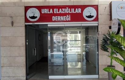 URLA MEYDAN AVM DE KİRALIK DÜKKAN / MAĞAZA / OFİS, Urla’nın en hareketli meydanında yerinizi alın