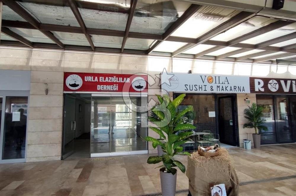URLA MEYDAN AVM DE KİRALIK DÜKKAN / MAĞAZA / OFİS, Urla’nın en hareketli meydanında yerinizi alın