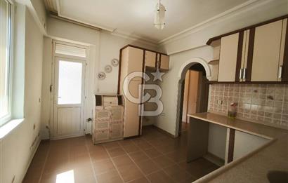 DÖŞEMEALTI MERKEZI LOKASYONDA SATILIK GENÍŞ 3+1 DAİRE 