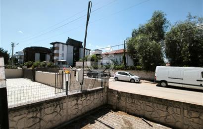 DÖŞEMEALTI MERKEZI LOKASYONDA SATILIK GENÍŞ 3+1 DAİRE 