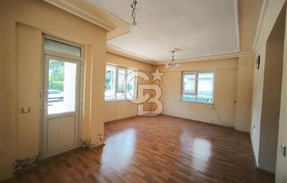 DÖŞEMEALTI MERKEZI LOKASYONDA SATILIK GENÍŞ 3+1 DAİRE 