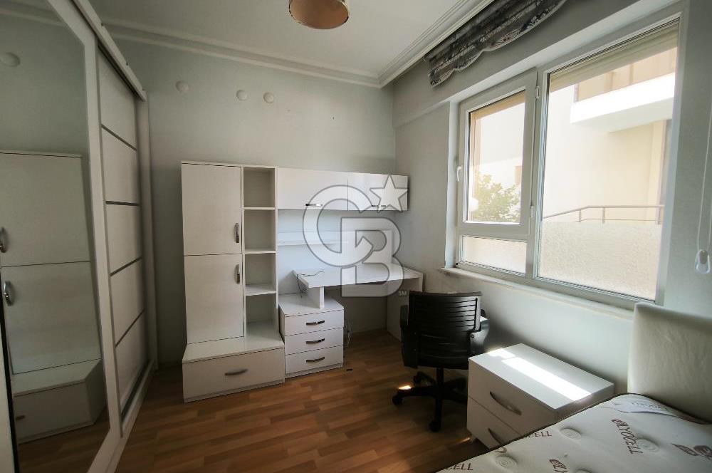 DÖŞEMEALTI MERKEZI LOKASYONDA SATILIK GENÍŞ 3+1 DAİRE 