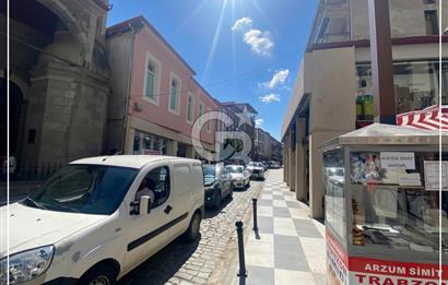 TRABZON UZUN SOKAK GİRİŞİ DEVREN KİRALIK KADIN BUTİK MAĞAZASI
