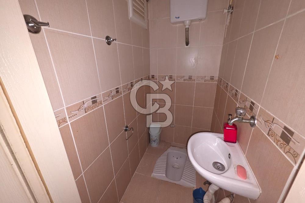 Metroya 10 dk Mesafede Ferah Bahçe Katı Kiralık 2+1 Daire