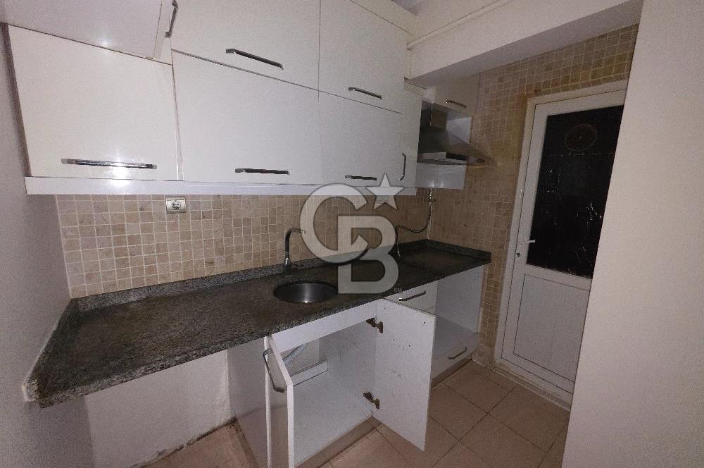 Metroya 10 dk Mesafede Ferah Bahçe Katı Kiralık 2+1 Daire