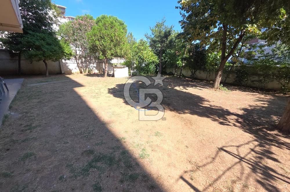 Metroya 10 dk Mesafede Ferah Bahçe Katı Kiralık 2+1 Daire