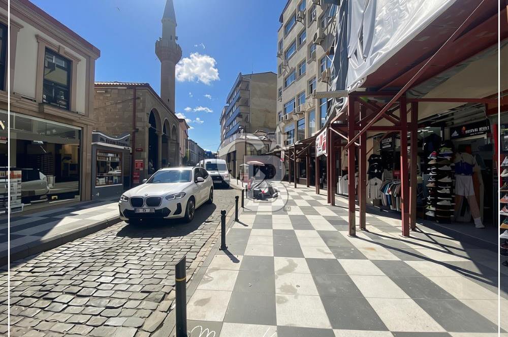 TRABZON UZUN SOKAK GİRİŞİ DEVREN KİRALIK KADIN BUTİK MAĞAZASI