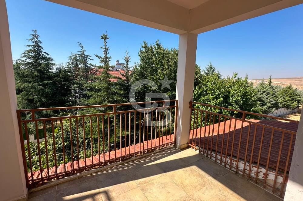 CB CITY'DEN EĞRİÖZ MAH. GÖLKENT SİTESİNDE SATILIK VİLLA