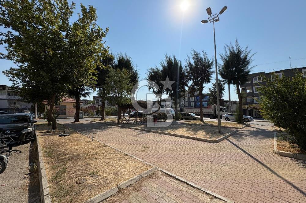 Çiğli Balatçıkta Ana Yola Yakın Satılık Dükkan