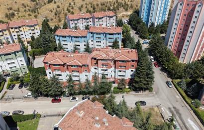 Çayyolu Koru'da METRO VE Arcadium AVM'YE Y.Mesafesi Boş 2+L Daire