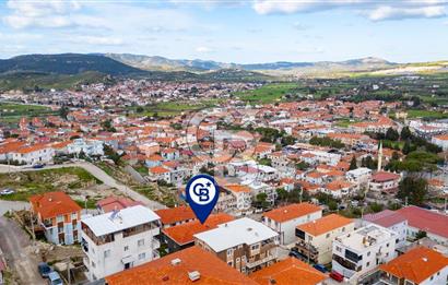 Foça Bağarası Kazım Dirik Mah. 2+1 Kiralık Daire