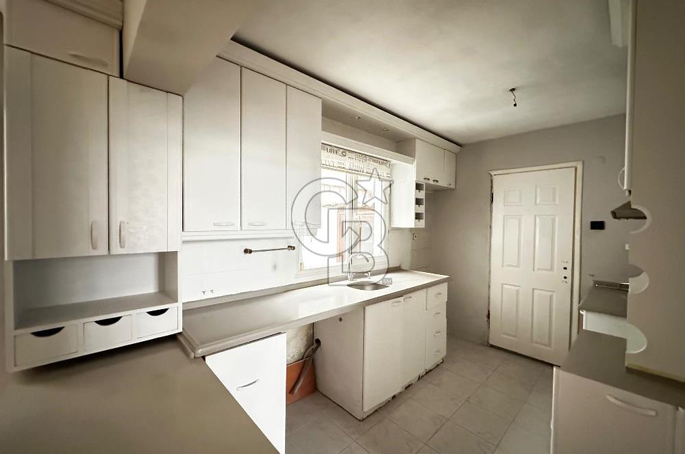 KARŞIYAKA EMNİYET MÜDÜRLÜĞÜ YAKINI 3+2 BAHÇELİ DUBLEKS SATILIK DAİRE 