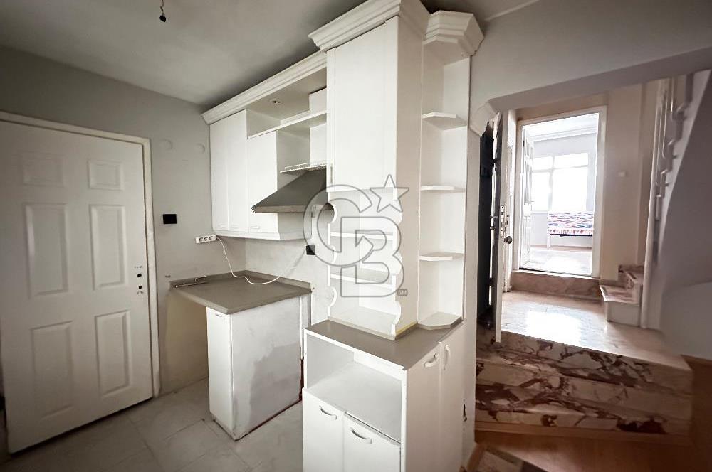 KARŞIYAKA EMNİYET MÜDÜRLÜĞÜ YAKINI 3+2 BAHÇELİ DUBLEKS SATILIK DAİRE 