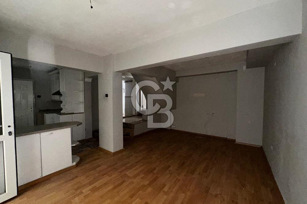 KARŞIYAKA EMNİYET MÜDÜRLÜĞÜ YAKINI 3+2 BAHÇELİ DUBLEKS SATILIK DAİRE 
