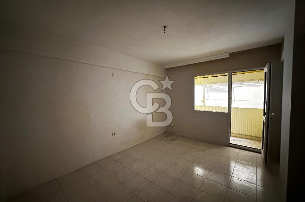 KARŞIYAKA EMNİYET MÜDÜRLÜĞÜ YAKINI 3+2 BAHÇELİ DUBLEKS SATILIK DAİRE 