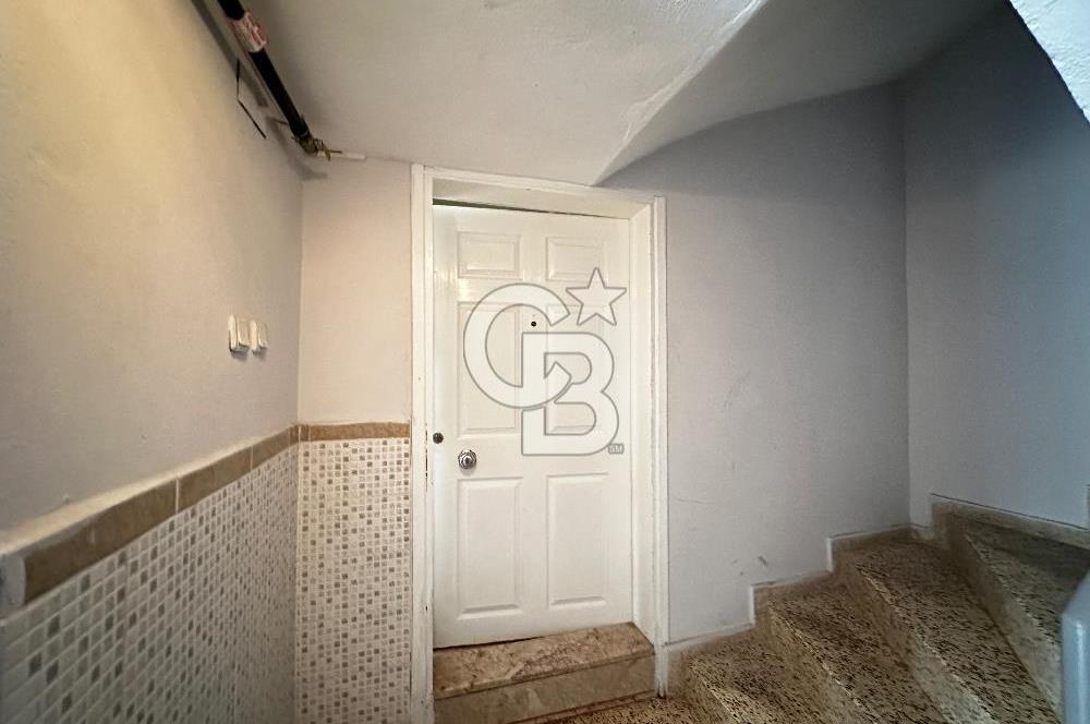 KARŞIYAKA EMNİYET MÜDÜRLÜĞÜ YAKINI 3+2 BAHÇELİ DUBLEKS SATILIK DAİRE 