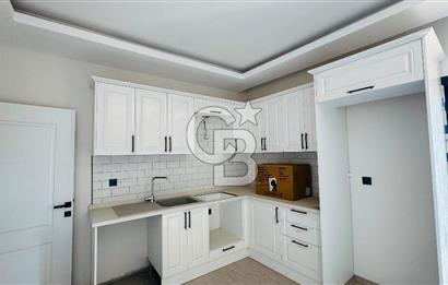 Foça Bağarası Ana Cadde Üzerinde Kiralık 2+1 Daire