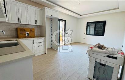 Foça Bağarası Ana Cadde Üzerinde Kiralık 2+1 Daire