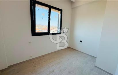 Foça Bağarası Ana Cadde Üzerinde Kiralık 2+1 Daire