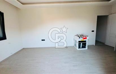 Foça Bağarası Ana Cadde Üzerinde Kiralık 2+1 Daire