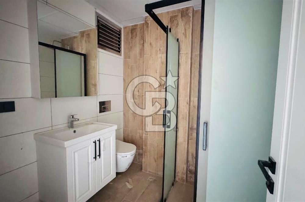 Foça Bağarası Ana Cadde Üzerinde Kiralık 2+1 Daire