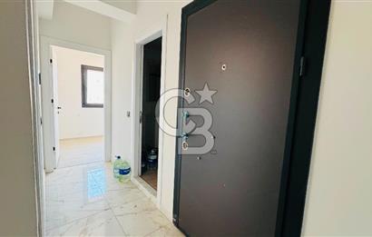 Foça Bağarası Ana Cadde Üzerinde Kiralık 2+1 Daire