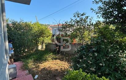 ŞİLE AĞLAYANKAYA'DA ŞEHİR MANZARALI, BAHÇELİ TRİPLEKS İKİZ VİLLA