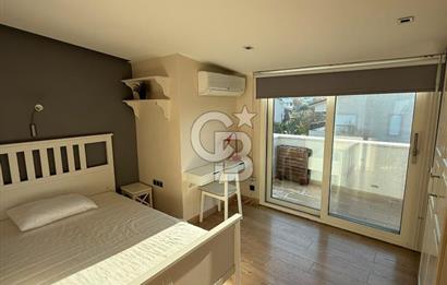URLA ÇEŞMEALTINDA DENİZE SIFIR EŞYALI 2+1 KİRALIK DAİRE
