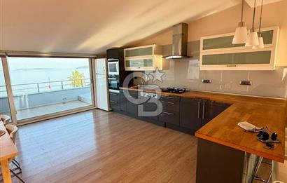 URLA ÇEŞMEALTINDA DENİZE SIFIR EŞYALI 2+1 KİRALIK DAİRE