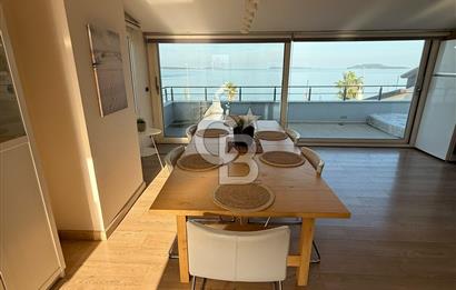 URLA ÇEŞMEALTINDA DENİZE SIFIR EŞYALI 2+1 KİRALIK DAİRE