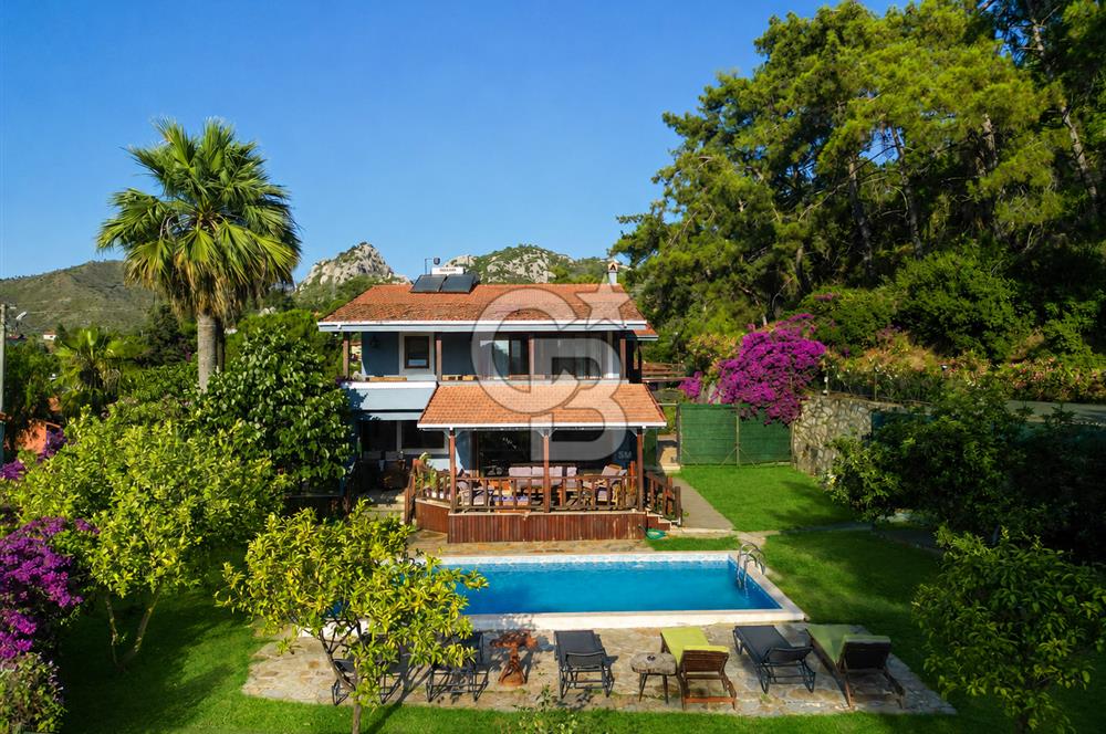 MARMARİS HİSARÖNÜ DENİZE800M 1300M2 EŞSİZ ARSADA MÜSTAKİL VİLLA
