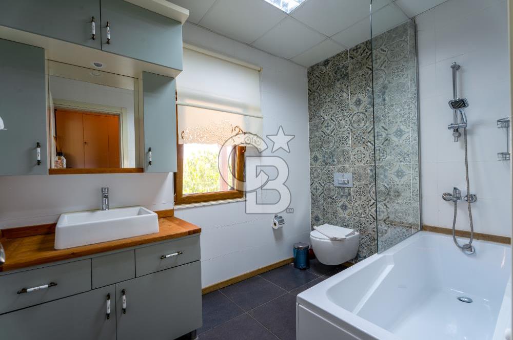MARMARİS HİSARÖNÜ DENİZE800M 1300M2 EŞSİZ ARSADA MÜSTAKİL VİLLA