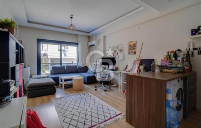 BALÇOVA EKONOMİ ÜNİVERSİTESİ YAKINI GENÇ BİNA 1+1 SATILIK DAİRE