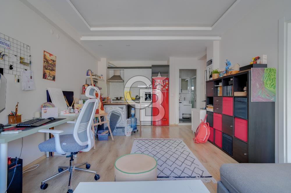 BALÇOVA EKONOMİ ÜNİVERSİTESİ YAKINI GENÇ BİNA 1+1 SATILIK DAİRE