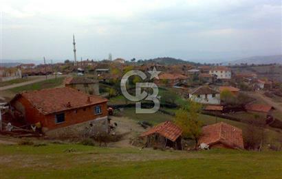 Emsallerin Altında Yatırımlık Fırsat Tarla