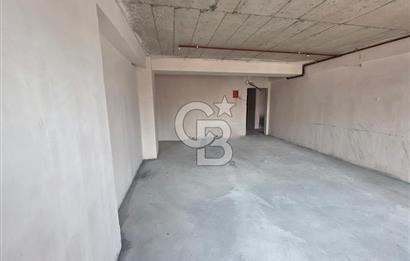 ÜMRANİYE ALEMDAĞ CADDSİNDE SATILIK OFİS 