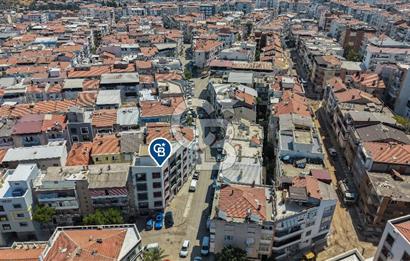 BALÇOVA EKONOMİ ÜNİVERSİTESİ YAKINI GENÇ BİNA 1+1 SATILIK DAİRE
